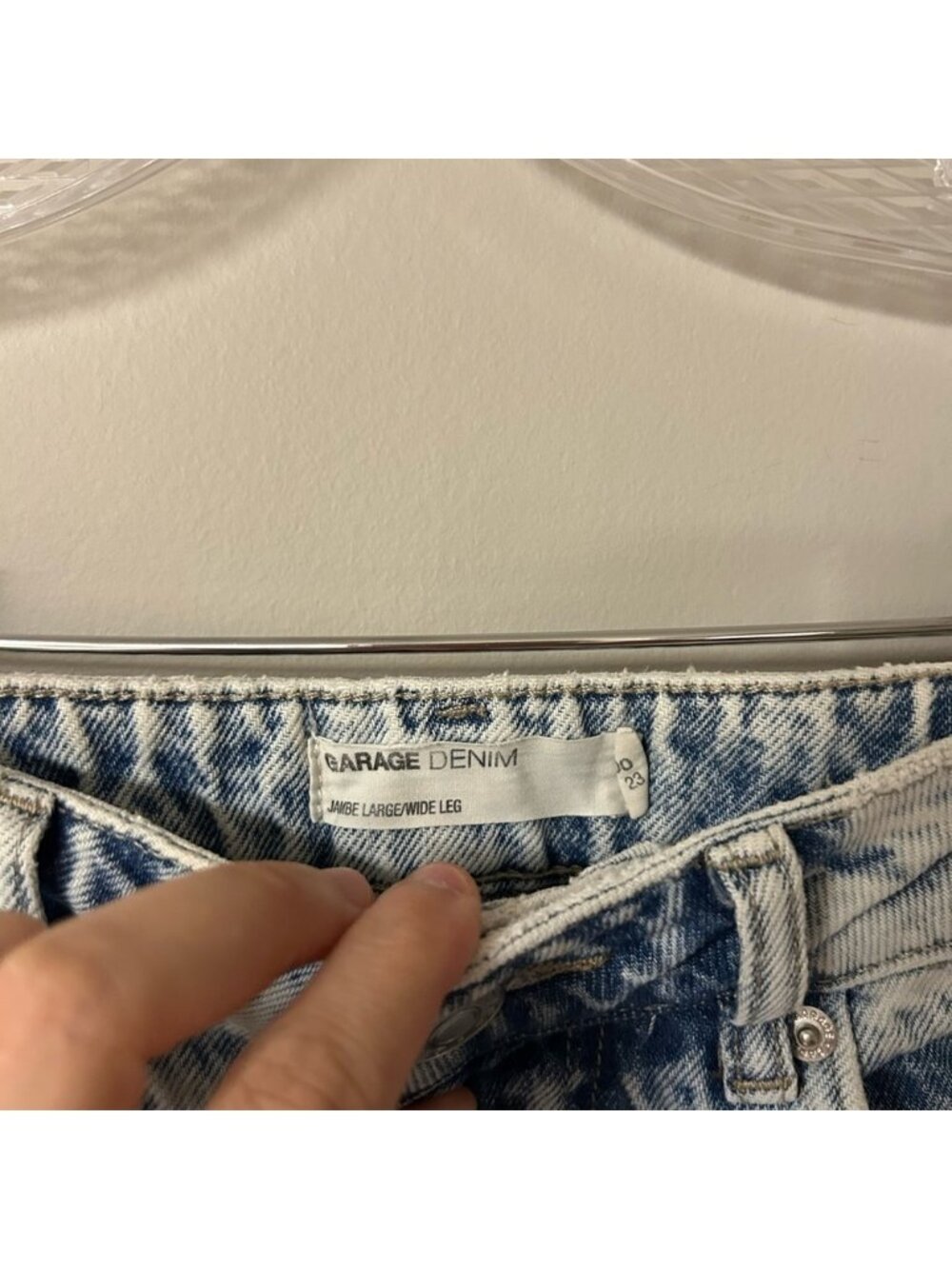 Garage Light Washed Ripped Jeans - Picture 4 of 4